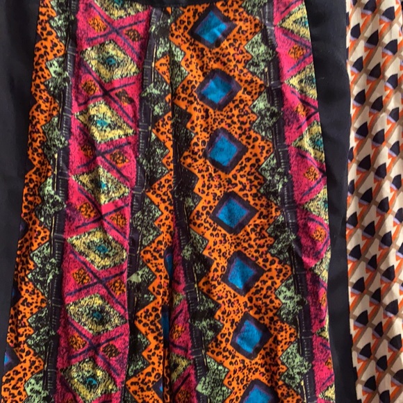 Funky loose pants - Picture 3 of 3